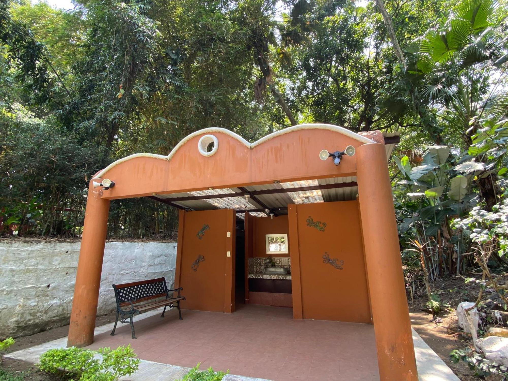 Arcadia Cabanas Vacacionales Retalhuleu Buitenkant foto